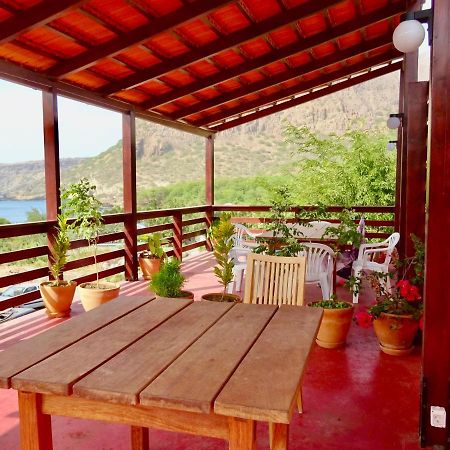 Apartment With Sea View Near The Beach And The Village Center! Тарафал Екстериор снимка